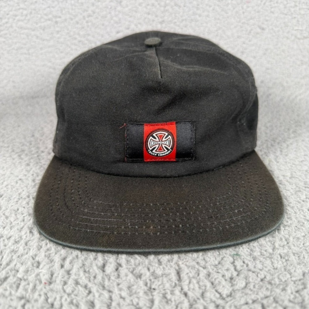 Independent Trucking Company Unisex One Size Black Strapback Skate Low Boy Logo